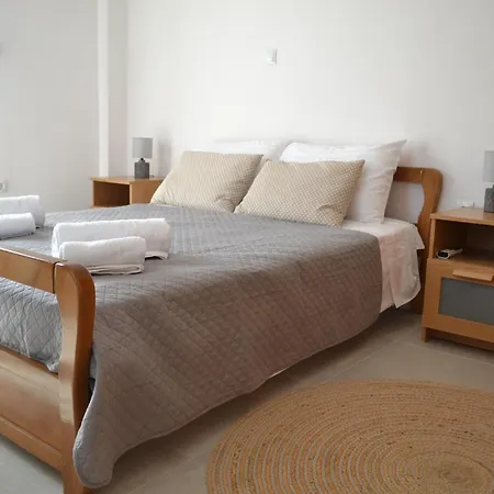 Loupino Couples Romance