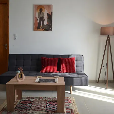 Loupino Couples Romance Apartmán Stoúpa