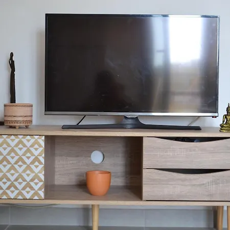 Loupino Couples Romance